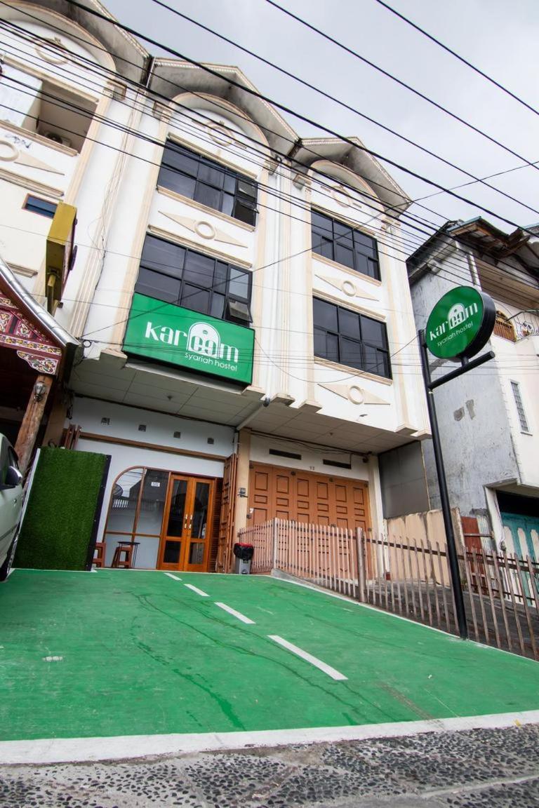 Kareem Syariah Hostel Bukittinggi Dış mekan fotoğraf
